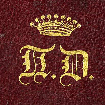 Суперэкслибрис, тиснение золотом, 25х25 мм. Изображение княжеской короны, под ней инициалы владельца «П.Д.».
Павел Николаевич Демидов (1796-1840)
